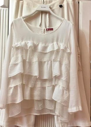 Французская роскошная летняя блуза с воланами "fifilles de paris" молочного цвета4 фото