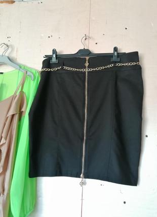 Стрейчевая юбка с замочком на попе и цепочка пояс2 фото