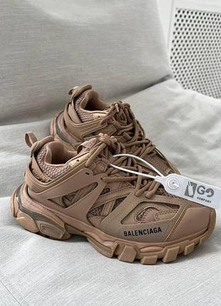 Кроссовки валенсиаga track 3.0