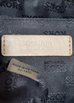 Кожаная лаковая сумка michael kors, оригинал6 фото