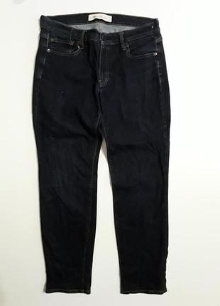 Фирменные джинсы