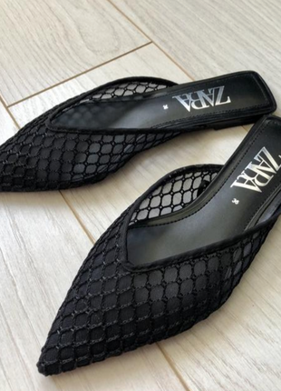Мюлі/ шльопанці