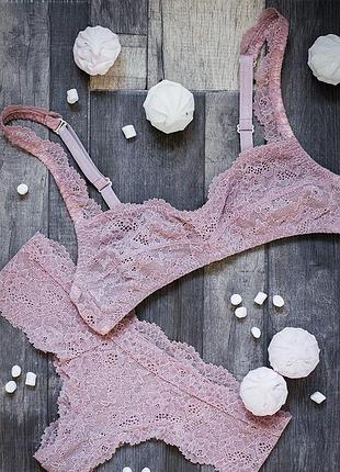 Мягкий бескаркасный кружевной лиф бюстгальтер от leaf lingerie