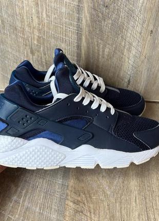 Кросівки nike huarache 44/28,5см