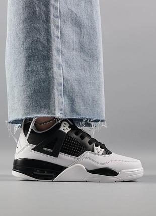 Жіночі чорно-білі шкіряні кросівки nike copy air jordan 4 🆕 високі найк джордан