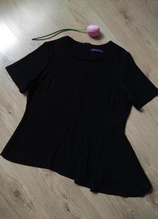 Стильна чорна трикотажна жіноча блуза m&s/футболка з коротким рукавом/асиметричний низ4 фото