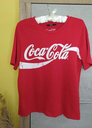 Футболка кока колла