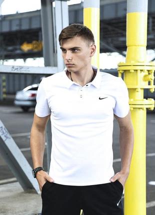 Мужская белая футболка поло nike біла чоловіча поло футболка nike найк
