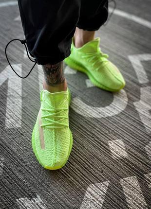 Кросівки adidas yeezy boost 350 v2 glow9 фото