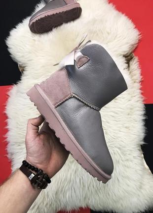 Зимние женские сапоги-угги🌹ugg mini bailey bow ii grey, серые кожаные уги.1 фото