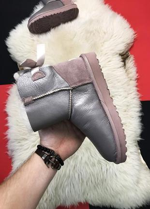 Зимові жіночі чоботи уггі🌹ugg mini bailey bow ii grey, сірі шкіряні угі.4 фото