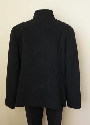 Классическое чёрное пальто2 фото