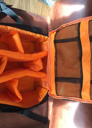 Фоторюкзак с карманом универсальный противоударный, черный цвет, подкладка оранжевая4 фото