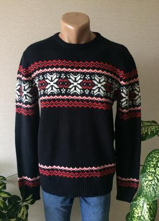 Светр з орнаментом