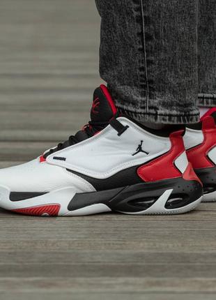 Nike air jordan max aura 4 кросівки