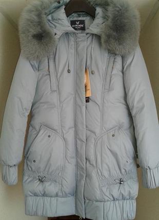 Продам красивий новий пуховик
