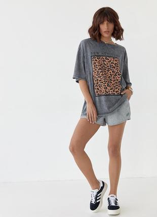 Жіноча футболка тай-дай із леопардовим принтом6 фото