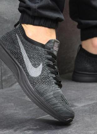 Чоловічі кросівки nike flyknit racer