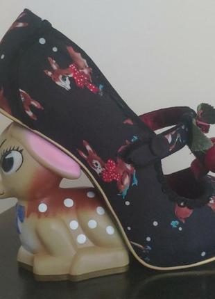 Туфлі неповторні irregular choice