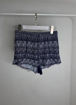 Женские шорты легкие летние короткие вискозы в xs и s размере