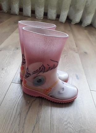 Гумаки, гумачки, резинові чоботи, гумові чоботи