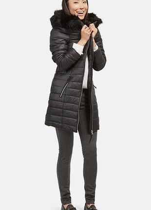 Чорне пальто на синтапоне довга демісезонна куртка tom tailor