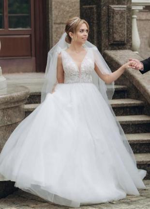 Весільне плаття а-силует xs1 фото