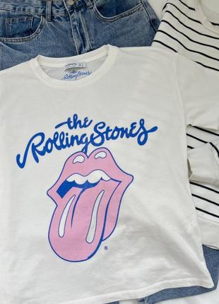 Белая футболка stradivarius the rolling stones