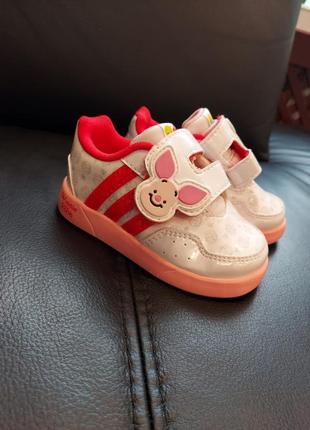 Детские крассовые adidas (disney winnie pooh) limited edition3 фото