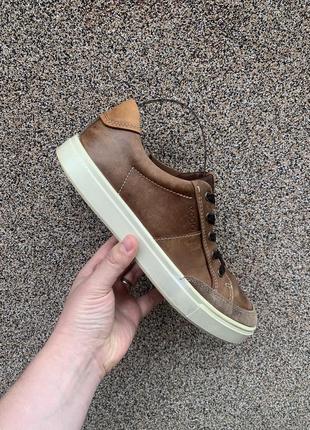 Кожаные кеды ecco