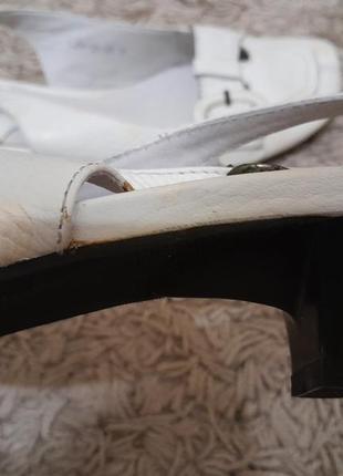 Босоножки натуральная кожа 36,37,39р
