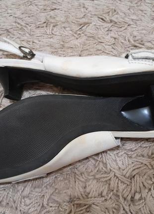 Босоножки натуральная кожа 36,37,39р