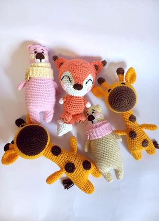 Безпечні іграшки ручної роботи.