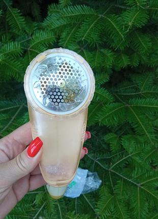 Продам машинку для для удаления катышек iseo