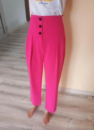 Яркие брюки river island