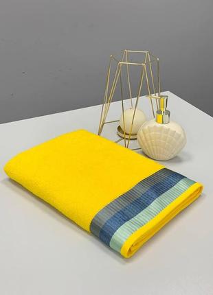 Махровое полотенце с полосками желтый 70*140 см