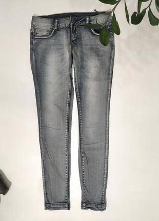 Джинси