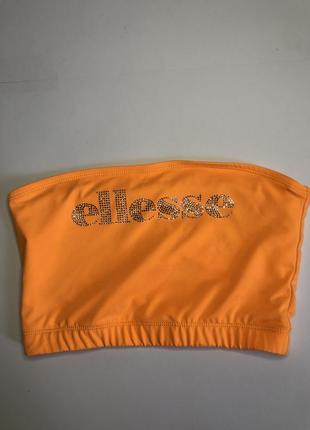 Топ ellesse