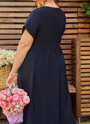 Платье женское миди оверсайз летнее, с коротким рукавом, батал большие размеры, темно - синее5 фото