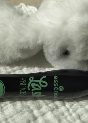 Essence lash princess туш для вій
