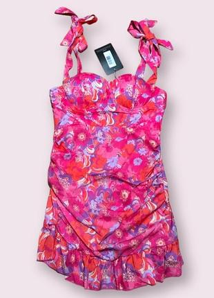 Нова!грайлива квіткова корсетна сукня – міні зі зборкою стяжкою/плаття pretty little thing5 фото