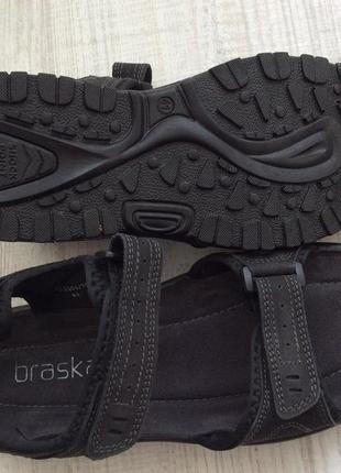 Чоловічі шкіряні сандалі braska