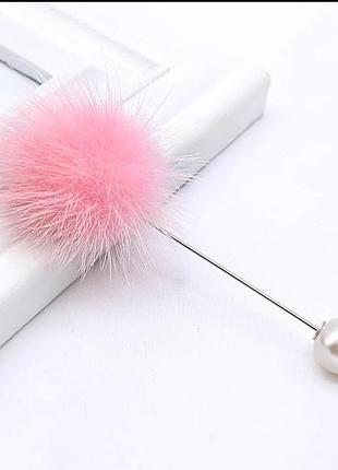 Брошь булавка женская с помпоном из натурального меха. розовая.