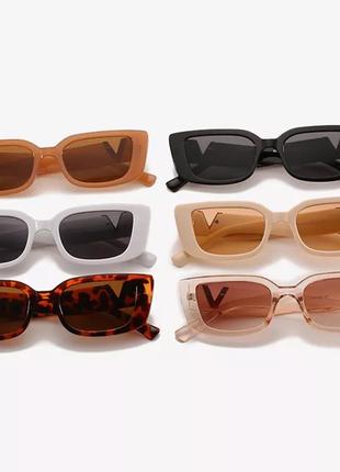 Окуляри вінтажні окуляри стильні у стилі 90-х трендові бежеві коричневі сонцезахисні нові uv40010 фото