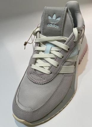 Кроссовки женские adidas