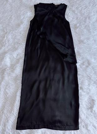 Стильное черное сатиновое платье h&m с воланом7 фото