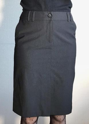 Класична спідниця vovk . розмір xs.