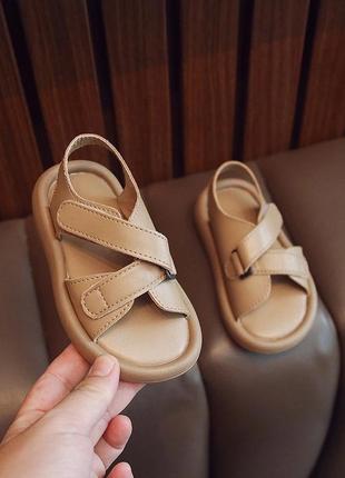 Босоніжки, унісекс