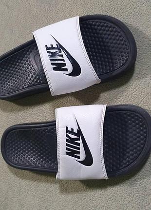 Шлепанцы nike benassi 3