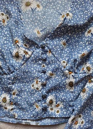 Красивая актуальная блуза с обьемными рукавами от фирмы primark3 фото